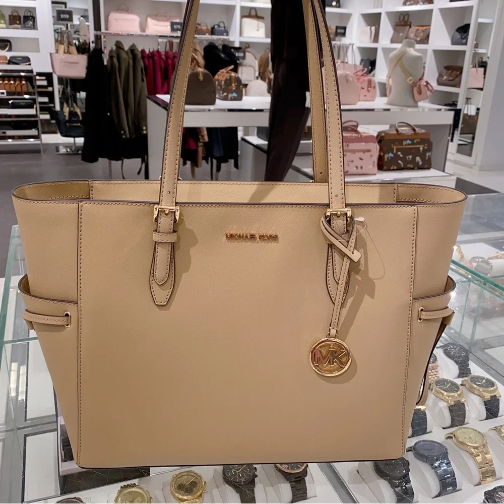 Michael Kors Gilly Jet Set Travel Large Drawstring Top Zip Tote
